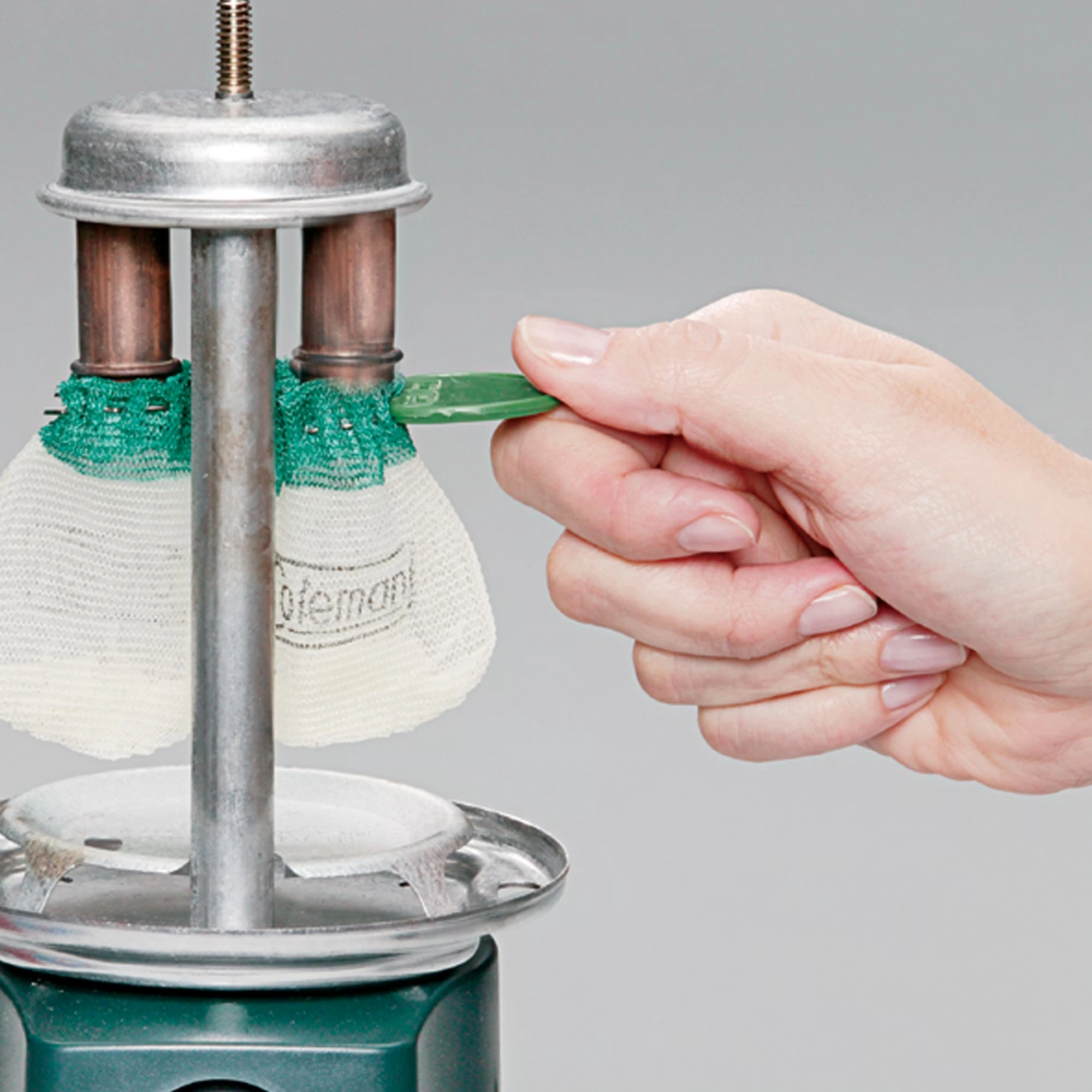 Deluxe Propane Lantern with Case 7 Deluxe Propane Lantern with Case