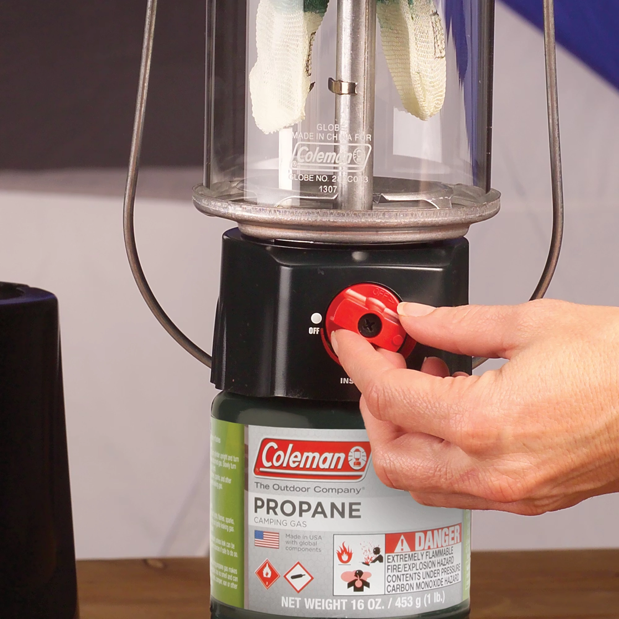 QuickPack™ Deluxe+ Propane Lantern 4 QuickPack™ Deluxe+ Propane Lantern