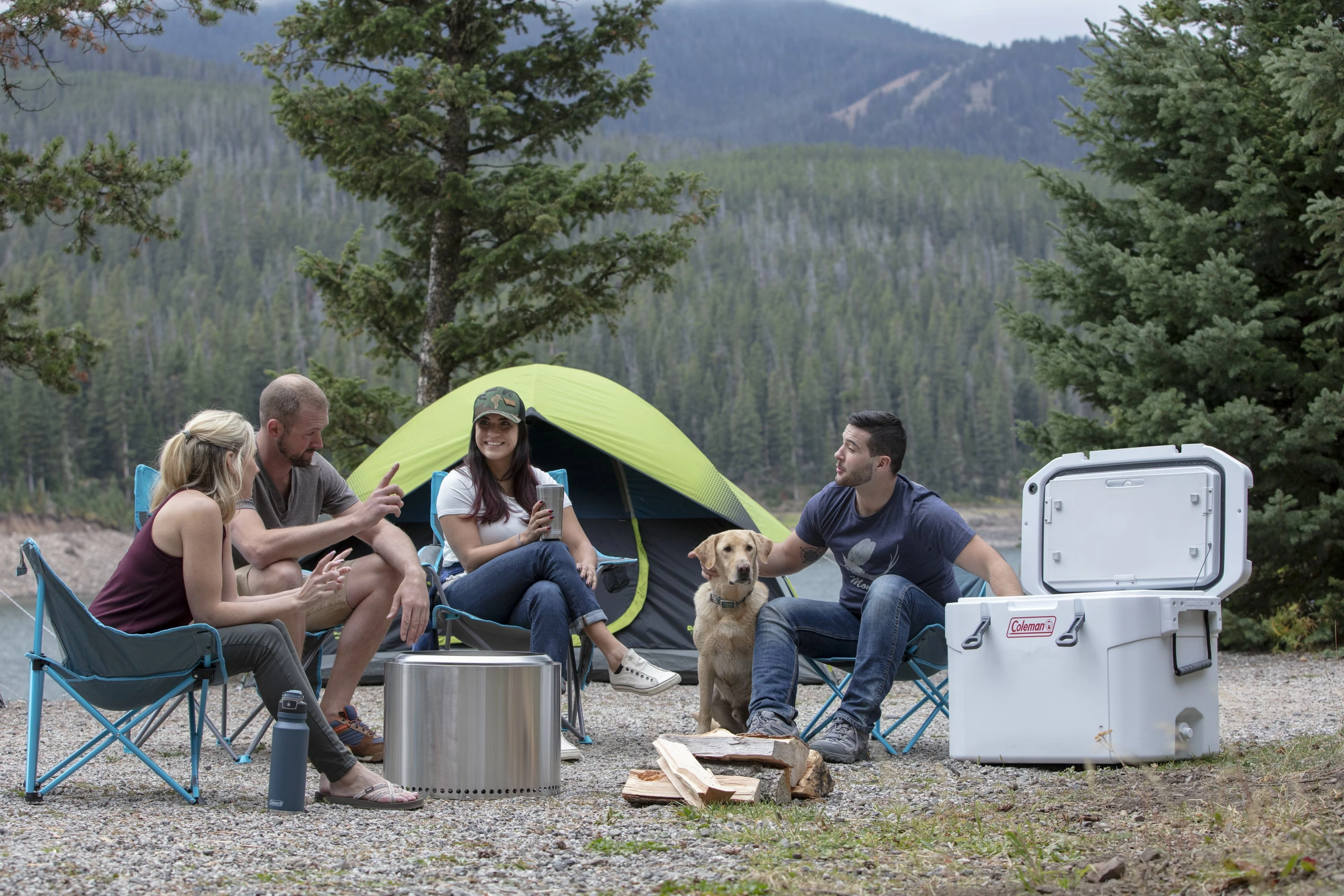 6-Person Dark Room Sundome Tent 12 6-Person Dark Room Sundome Tent