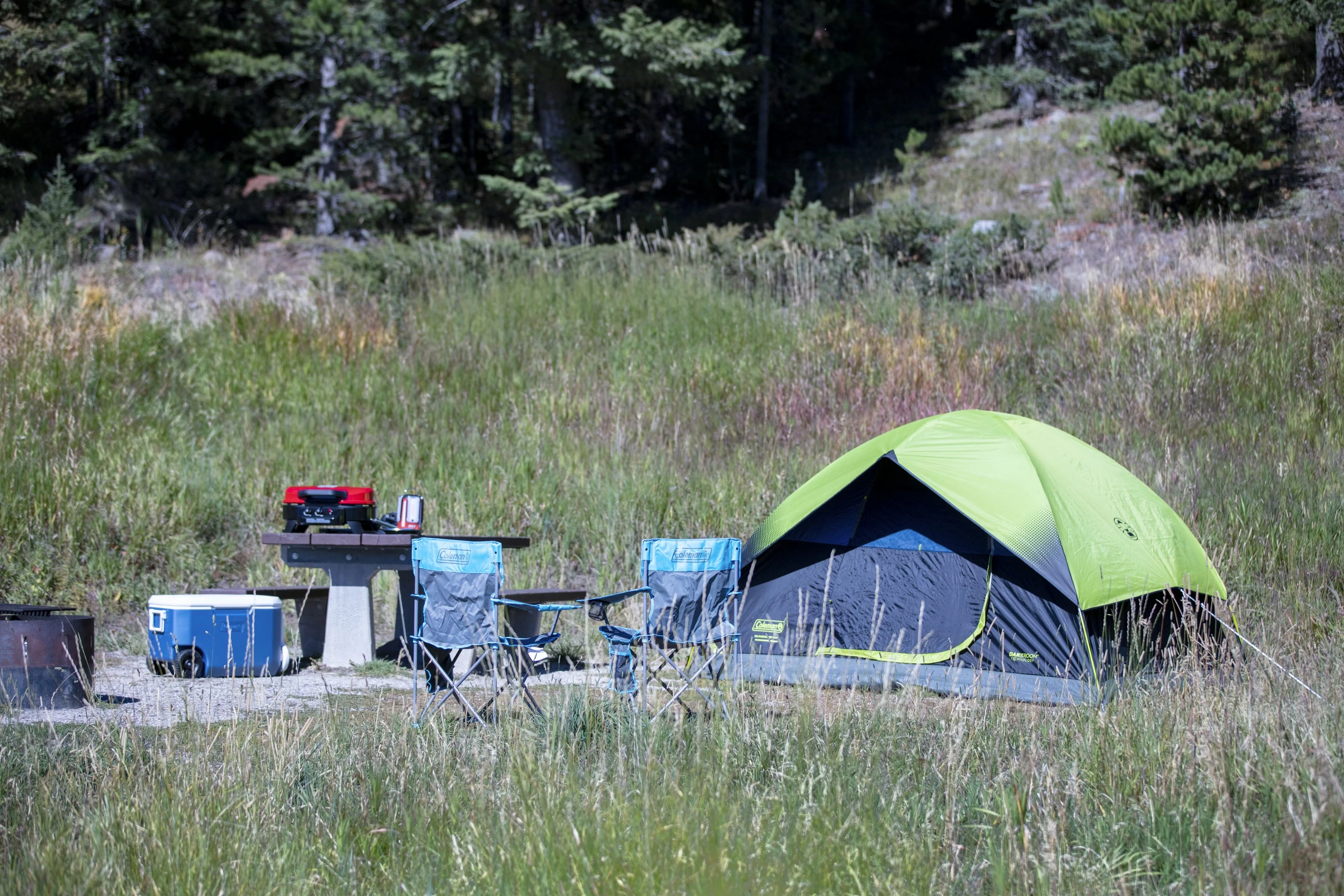 6-Person Dark Room Sundome Tent 14 6-Person Dark Room Sundome Tent