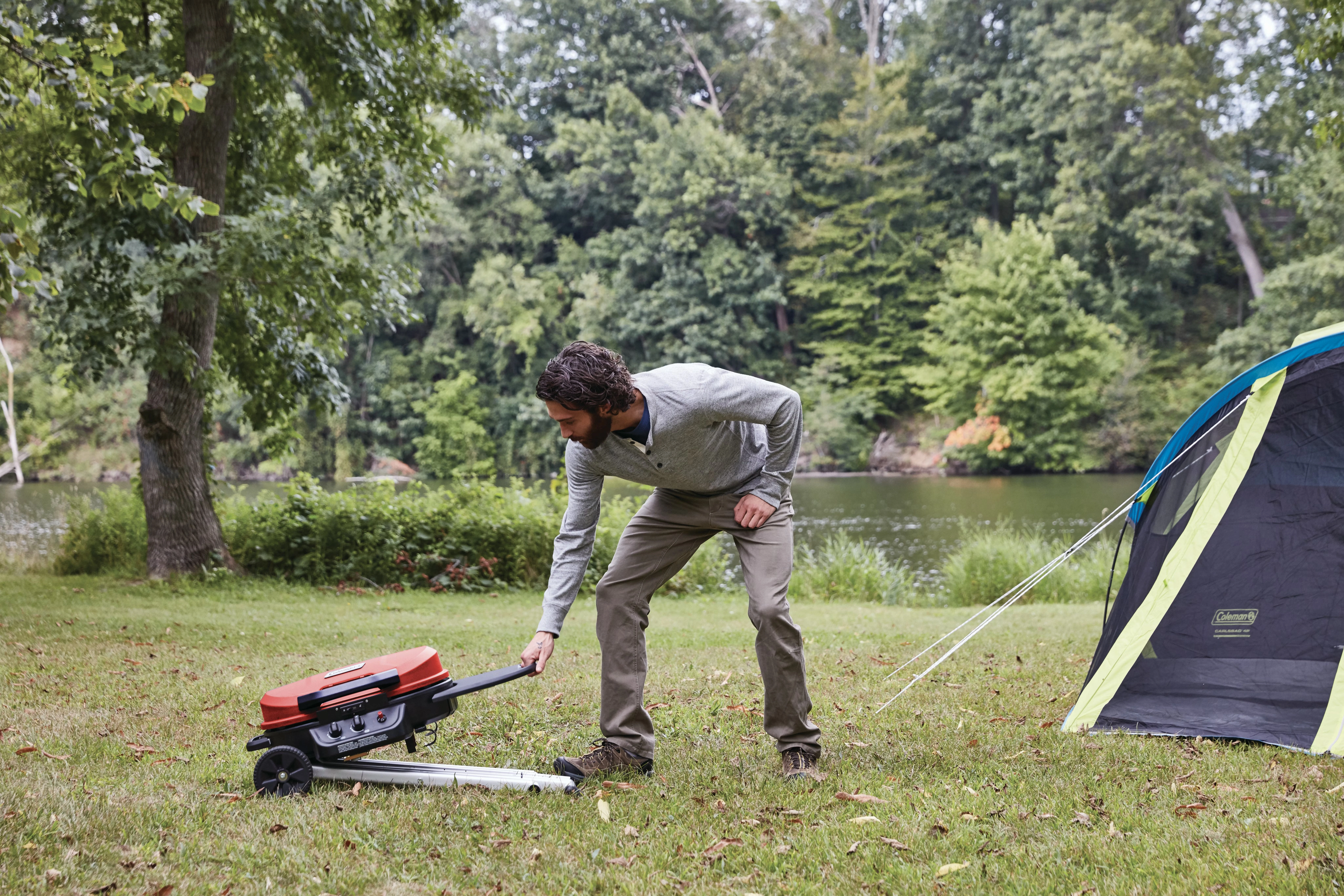 RoadTrip® 225 Portable Stand-Up Propane Grill Red
